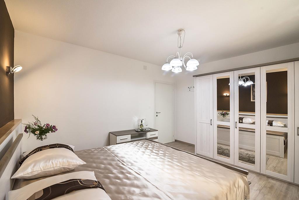 ספליט Apartments J&J מראה חיצוני תמונה